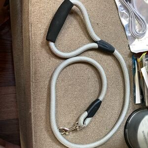 Heavy duty dog leash